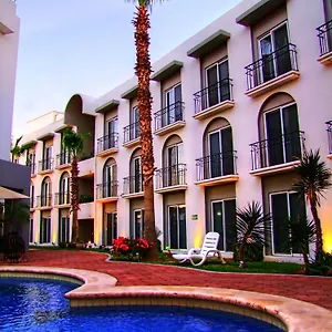 Otel Seven Crown Express & By Kavia, Cabo San Lucas